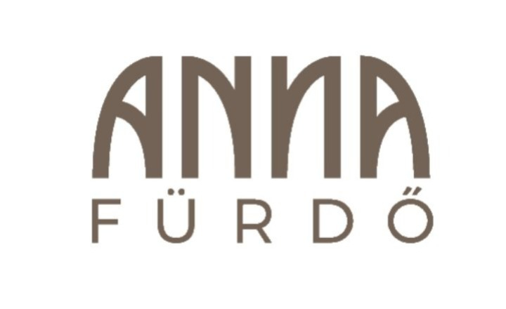 Éjszakai fürdő az Anna Fürdőben